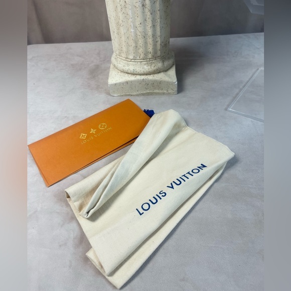 Louis Vuitton Silhouette Black Ankle Boots Sz 40 (US 8) In Like New Condition - Picture 16 of 16